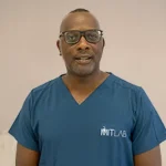Dr. VICTOR DERONCELE